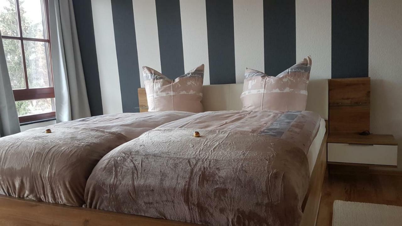 Muehlenberger Ponyhof Daire Duisburg Dış mekan fotoğraf