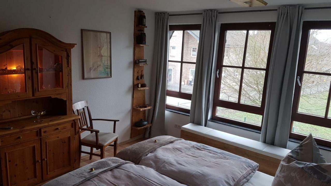 Muehlenberger Ponyhof Daire Duisburg Dış mekan fotoğraf